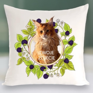 Personalizowany Prezent Poduszka z Twoim Pupilem /  Jeżyny 1